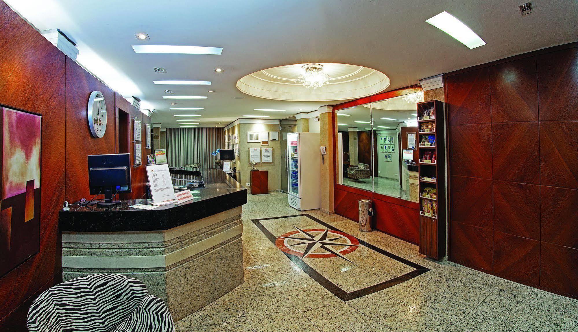 Hotel Lira